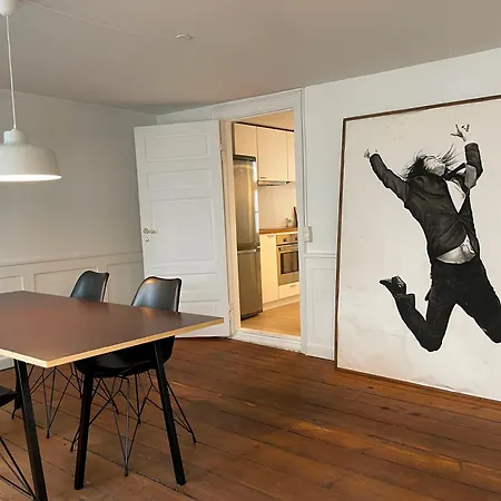 Apartment Stylish - View Of The Marble Church